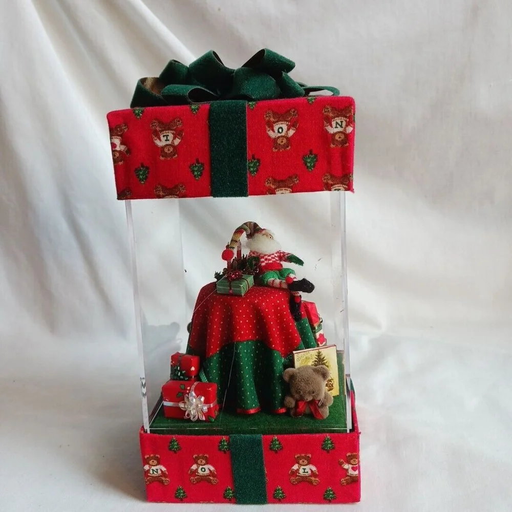 Vintage Diorama Santa Elf Teddy Bears 4x4x8